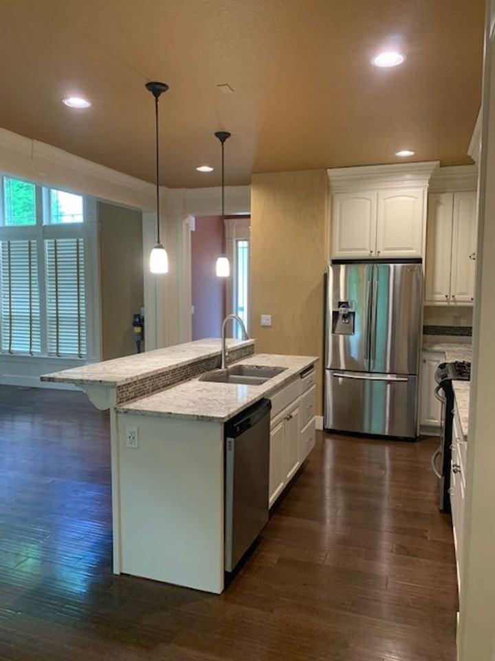 13907 Se Fircrest St - Photo 6 of 33