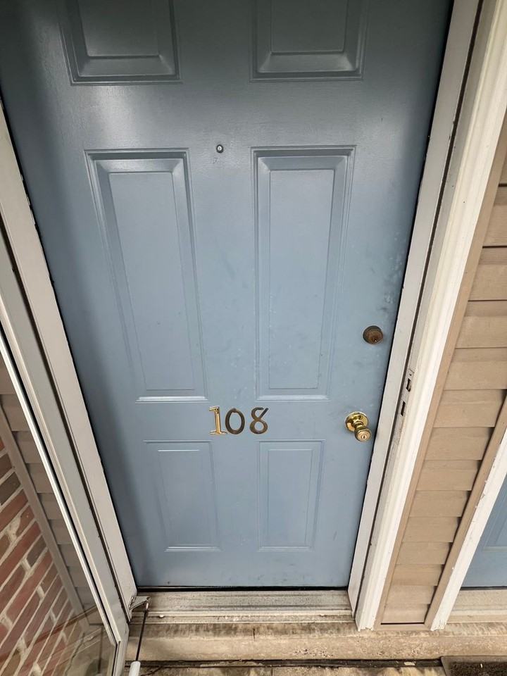 108 Kelly Ct - Photo 2 of 16