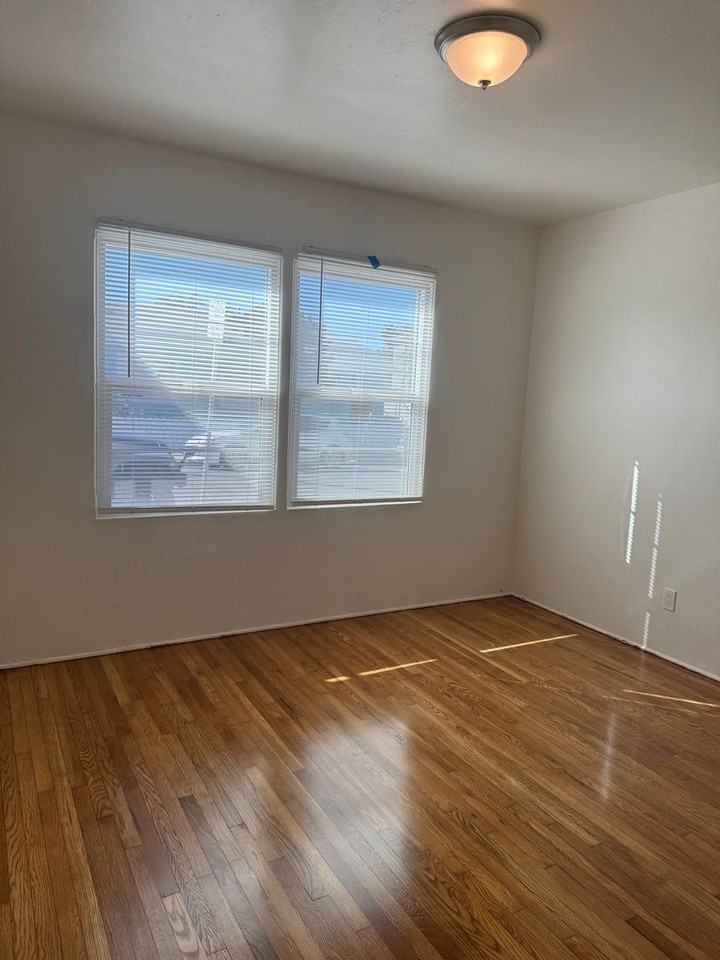 5008 Muir Avenue - Photo 5 of 14