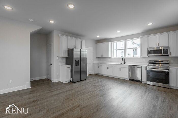 5680 Sofias Cir - Photo 2 of 20