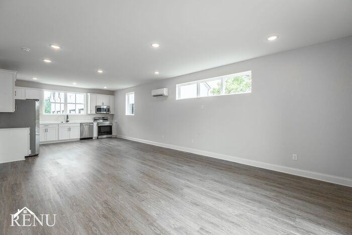 5680 Sofias Cir - Photo 3 of 20
