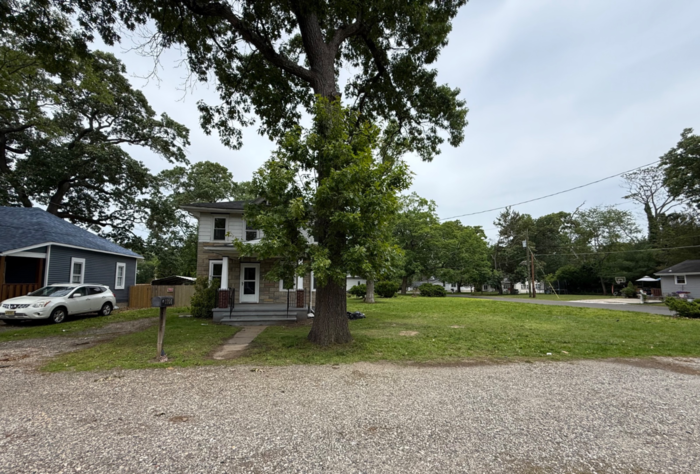 1101 Marne Hwy - Photo 2 of 36