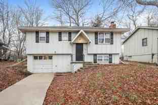 10422 Manchester Ave - Photo 1 of 1