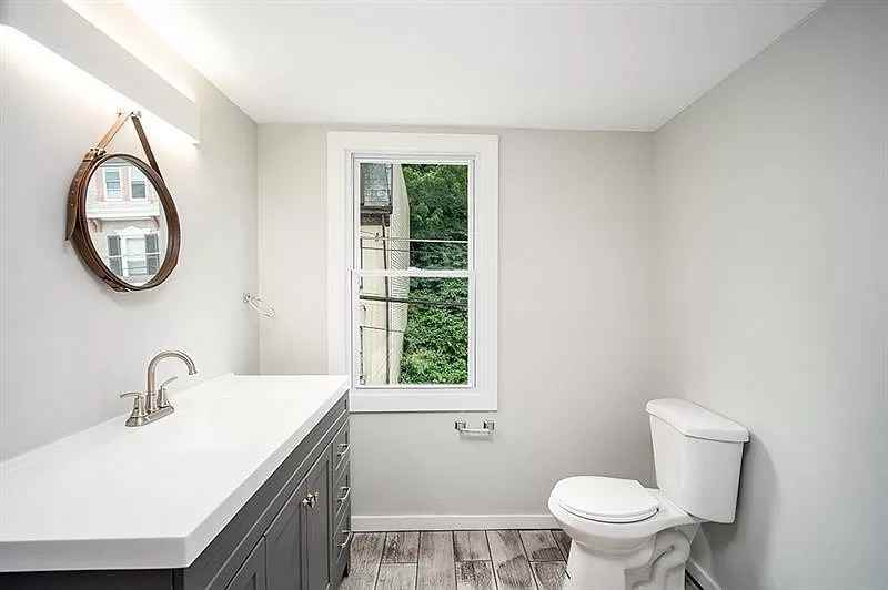 1124 Voskamp St #NA - Photo 3 of 27