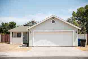 618 W 7th Ave #NA - Photo 1 of 1