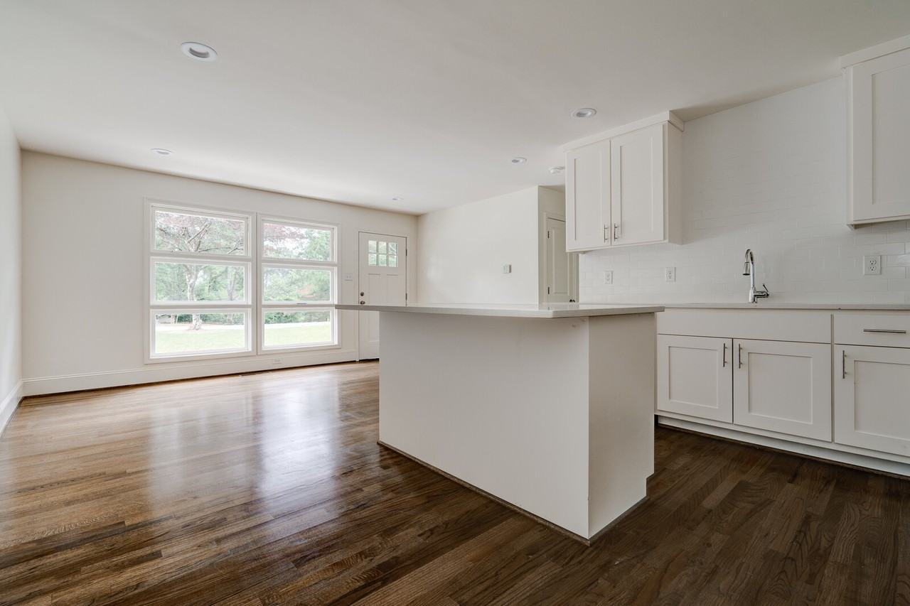 5196 Scenic View Dr #NA - Photo 5 of 20