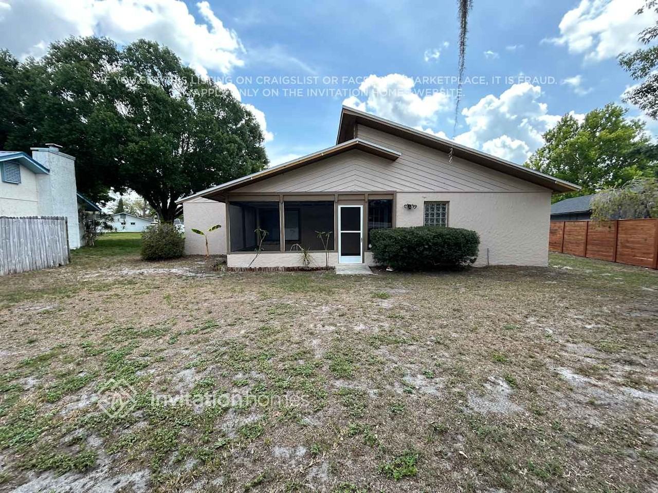 2501 E Timberlane Dr - Photo 3 of 5