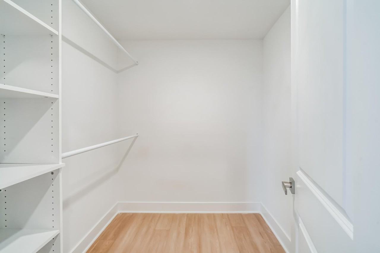 646 N 32nd St. - Photo 6 of 20