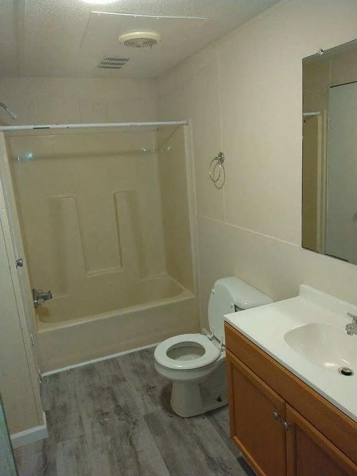 508  / 510  9th Street Southwest - Photo 3 of 10