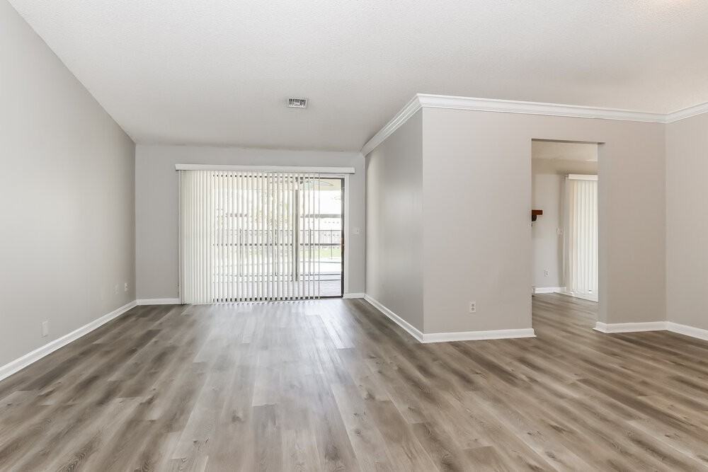 147 Viscaya Ave - Photo 5 of 16