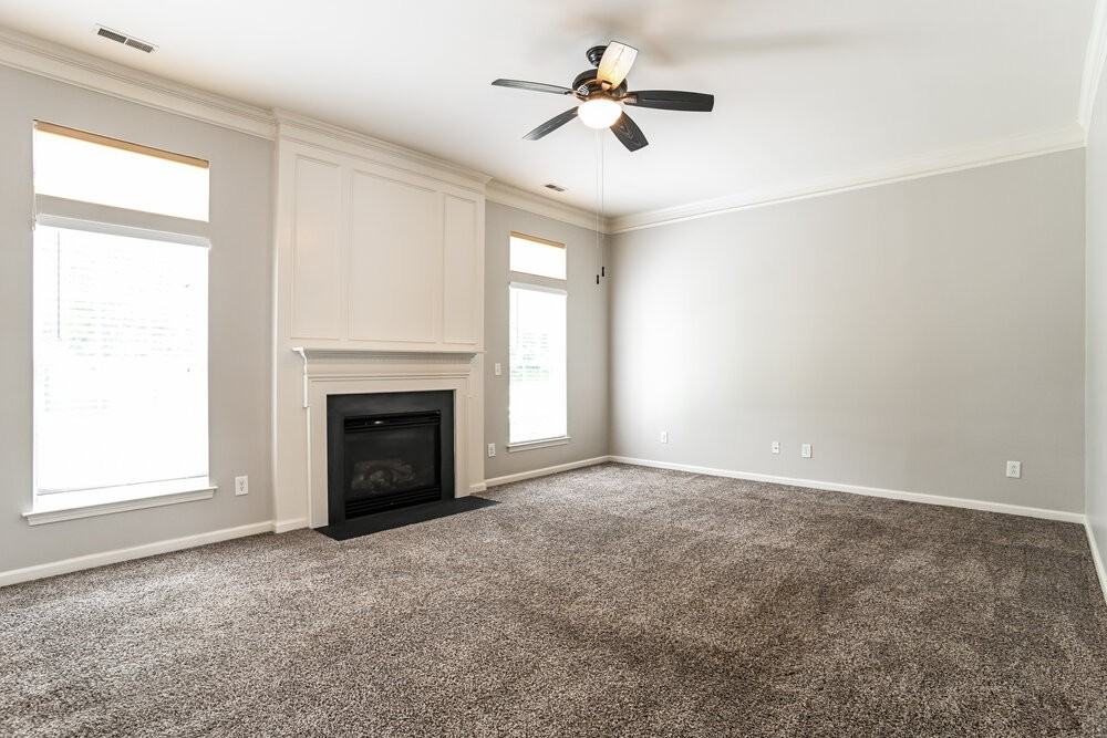 1109 Warren Red Way - Photo 4 of 16