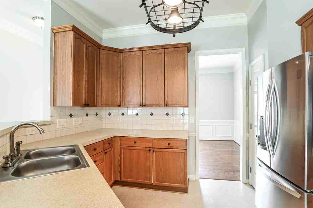 1109 Warren Red Way - Photo 6 of 16