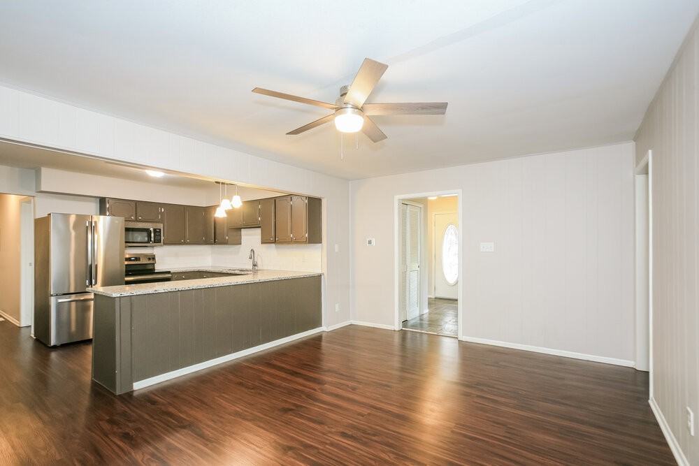 5910 Rahke Rd - Photo 6 of 16