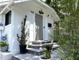 1120 S Barrington Ave - Photo 1 of 1