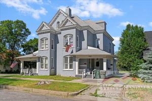 featured image of 3025 3025 & 3027 S. Adams Ave