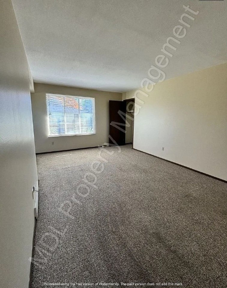 5055 South Washington Rd. - Photo 2 of 5