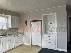 410 Bonneville - Photo 1 of 1