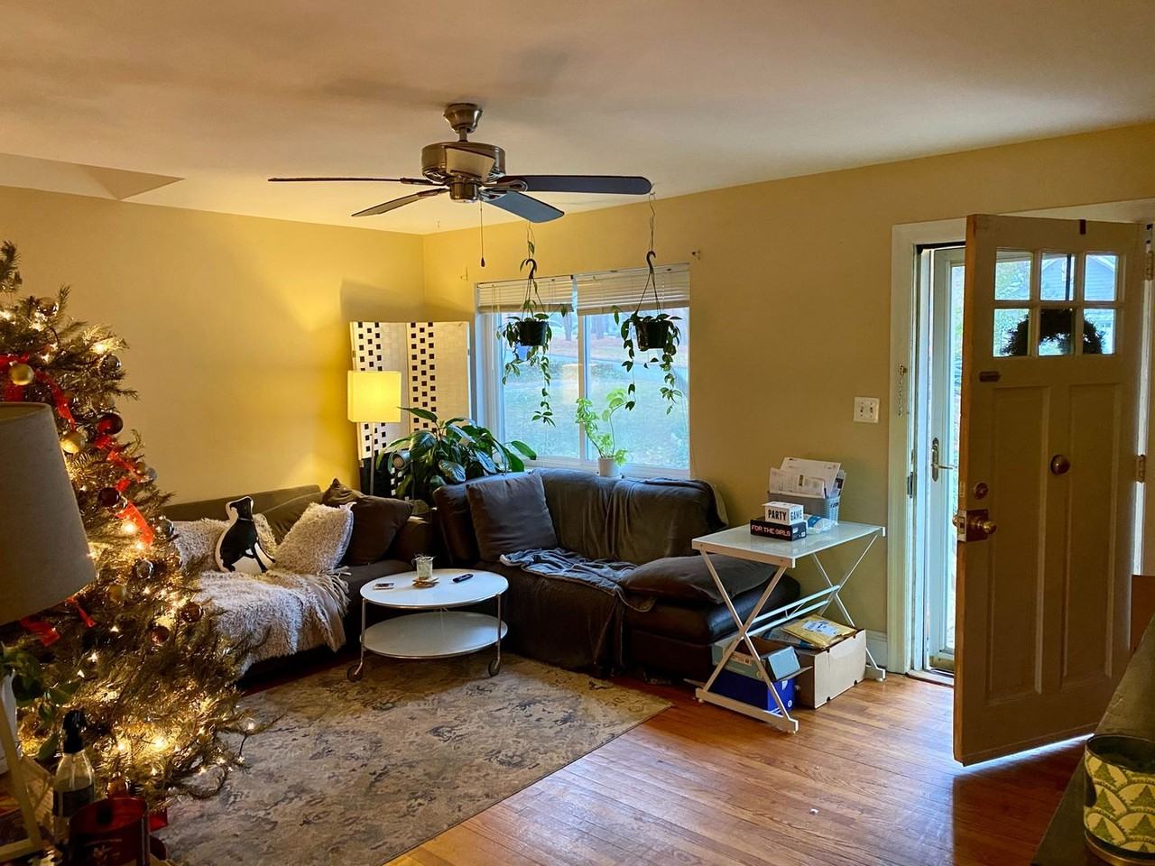 1206 Duplin Rd - Photo 2 of 5