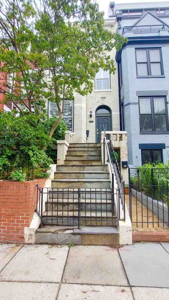 2719 Ontario Rd Nw - Photo 3 of 31