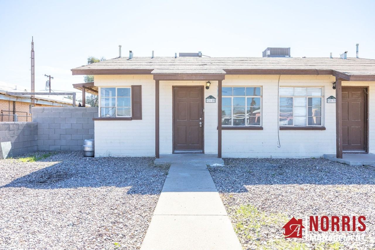 215 E 9th St - Photo 2 of 17