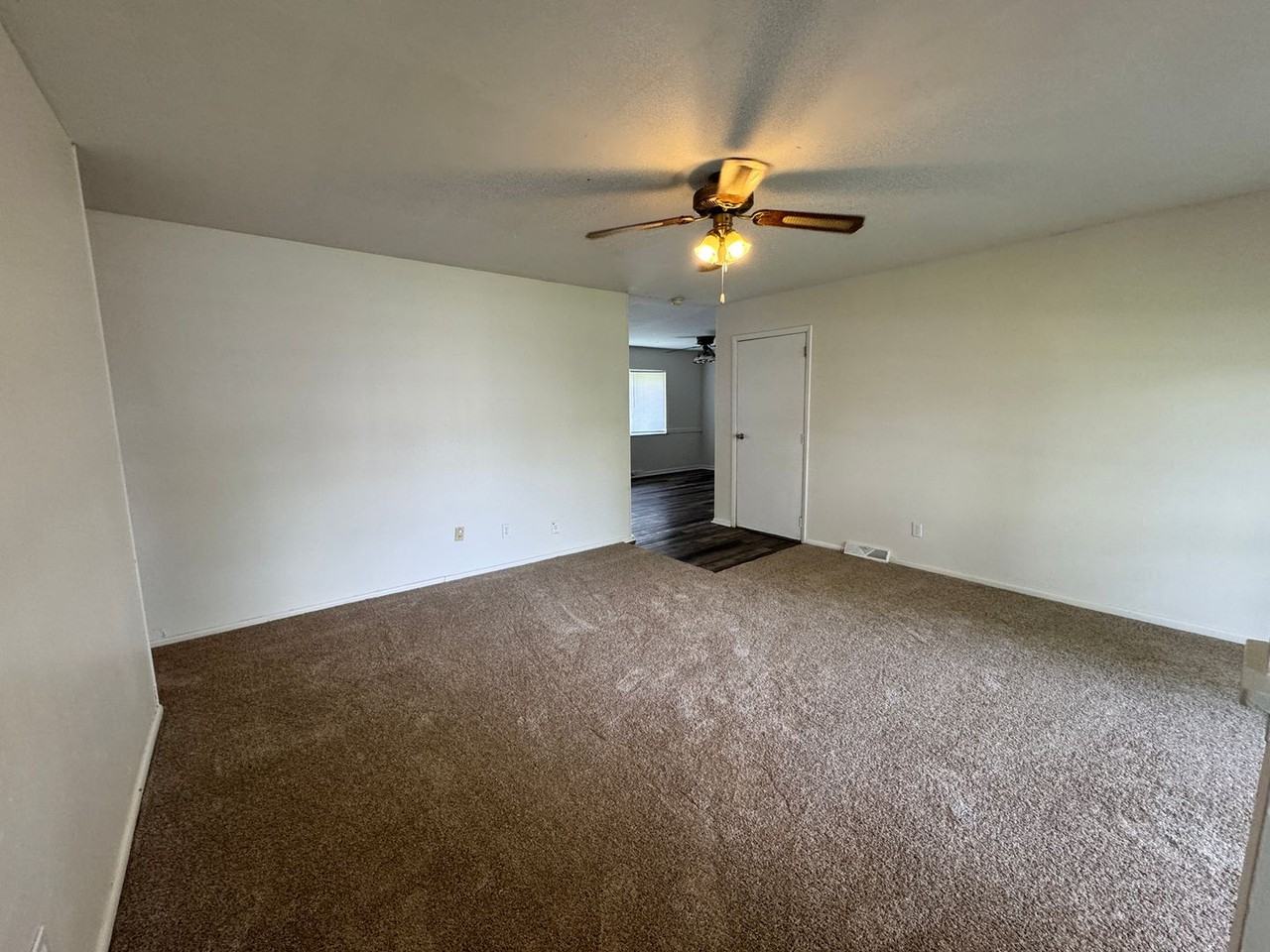 119 Northlane Dr - Photo 3 of 20