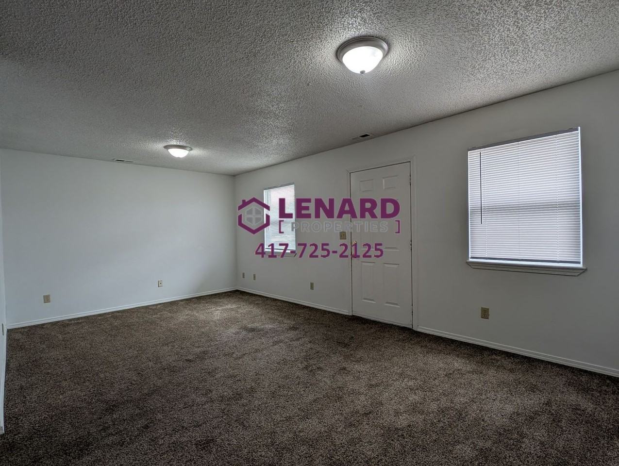 1911 E Laverne St - Photo 2 of 12