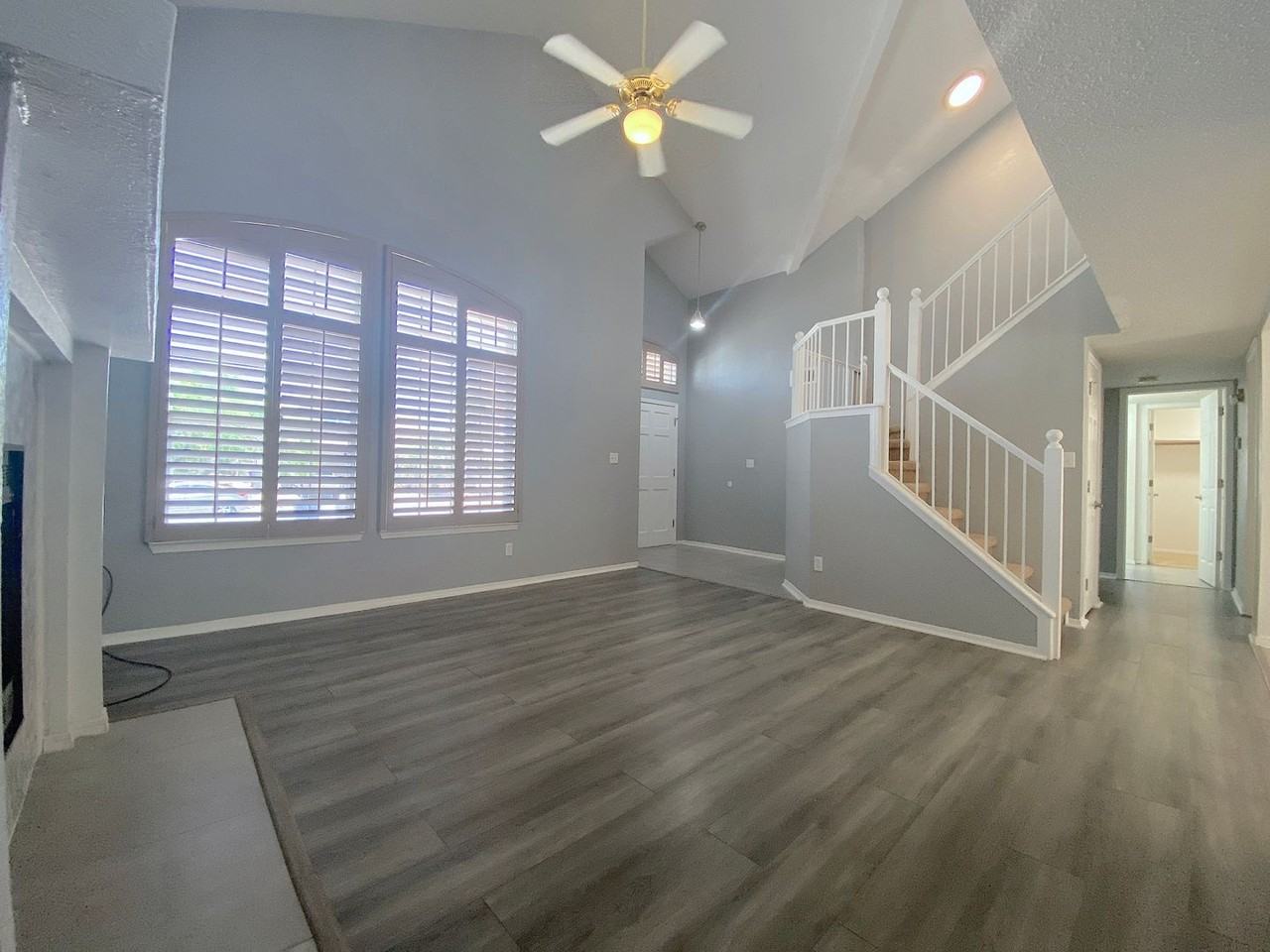 12232 Bill Mitchell Dr - Photo 3 of 32