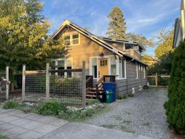 featured image of 5958 44th Ave S