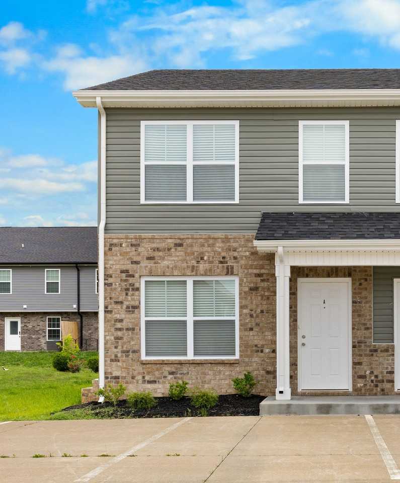 2209 Eldos Trace Cir - Photo 4 of 29