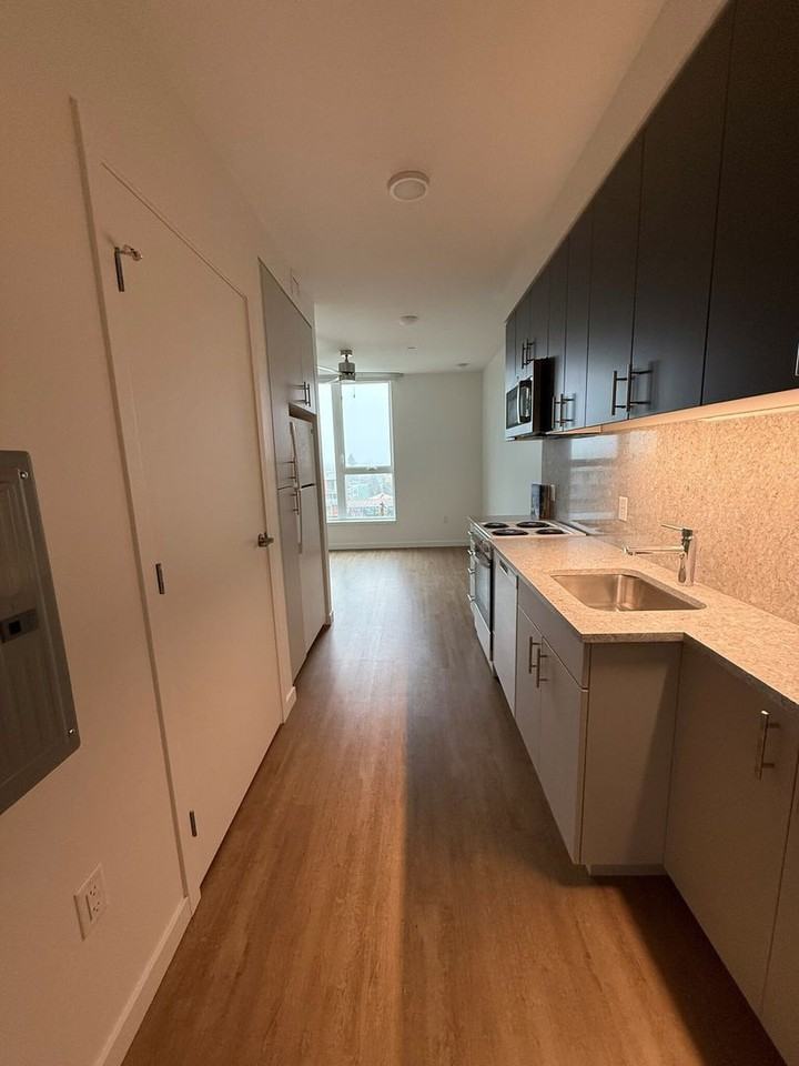 Hazel Ying Lee Apartments - Photo 4 of 5