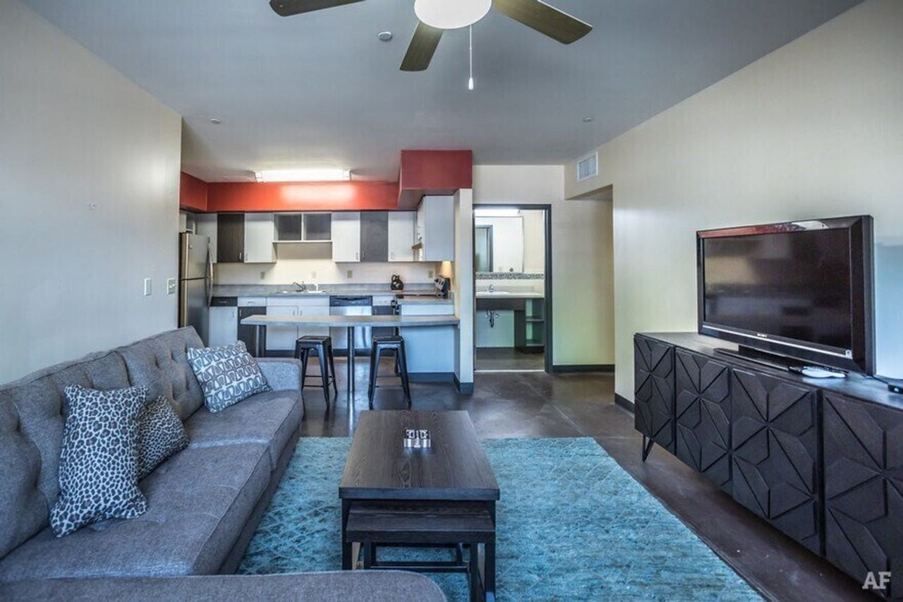 Now Leasing – Luxury 4BR/2BA Apartment at 149 Barksdale St, Memphis, TN! - Photo 2 of 27