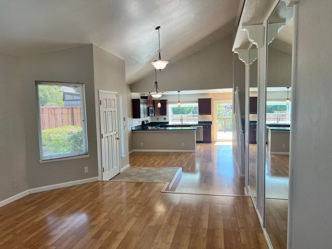 1201 Discovery Bay Blvd - Photo 7 of 50