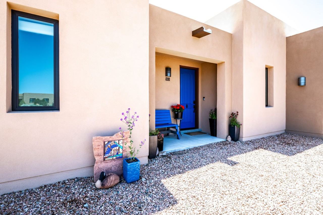 90 E Via Plaza Nueva - Photo 2 of 50