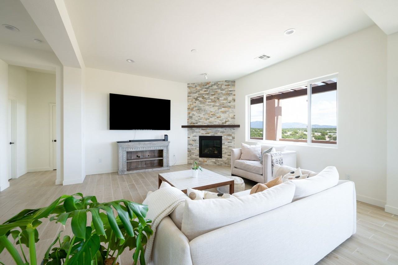 90 E Via Plaza Nueva - Photo 7 of 50