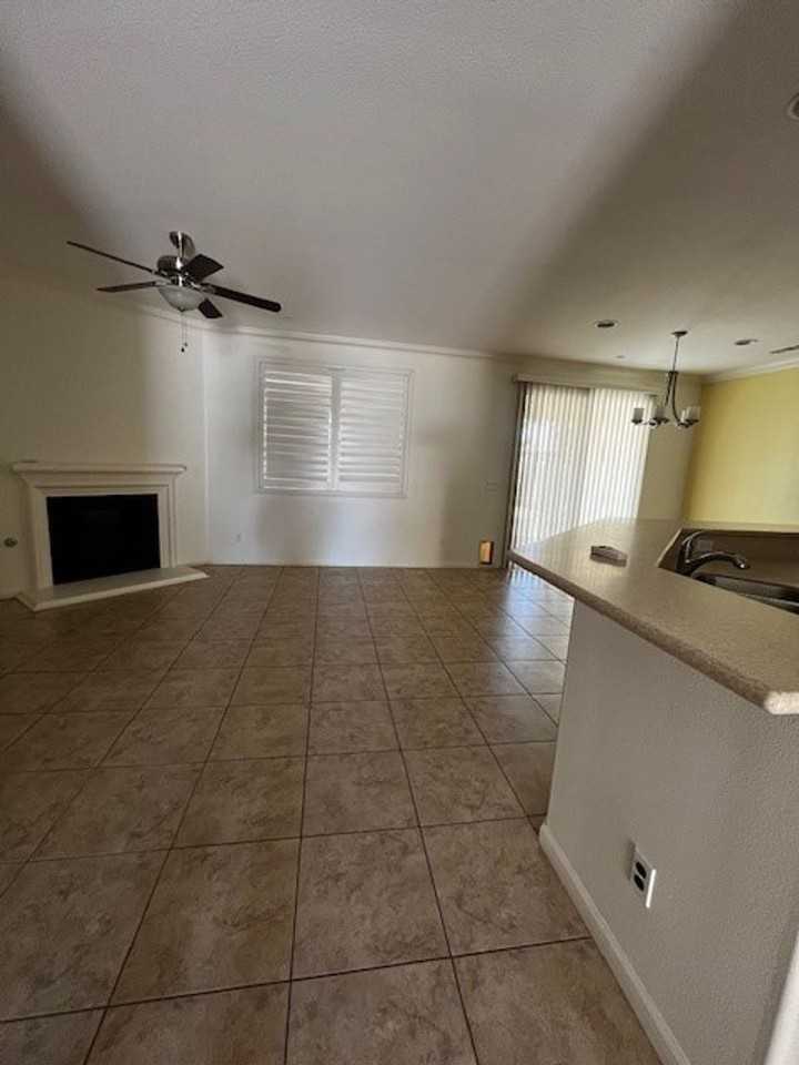 13304 Sterling Heights Dr - Photo 2 of 11