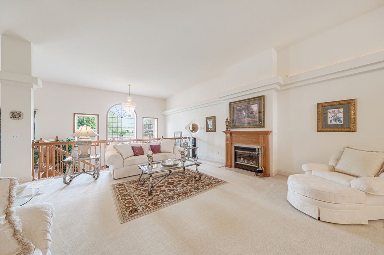 2923 Rutherford Dr - Photo 6 of 48