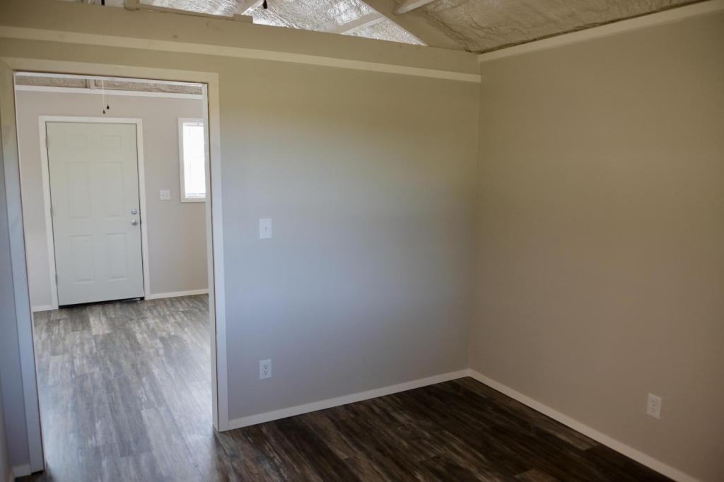 12198 Fm 730 N - Photo 4 of 16