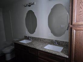 108 1/2 Surrey Ln Unit 700a - Photo 3 of 11