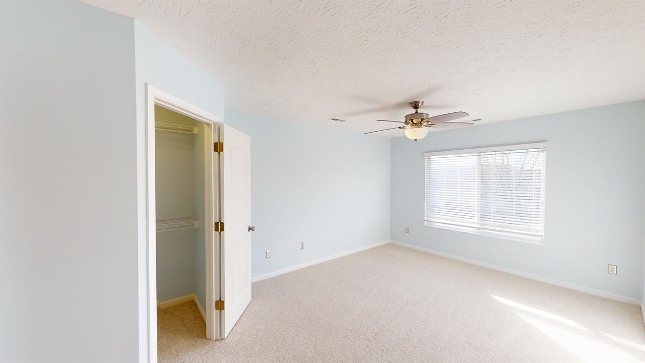 6727 Cloudscape Way - Photo 2 of 34