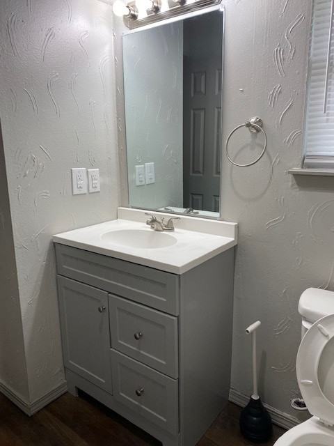 412 Nw 90th St - Photo 3 of 12
