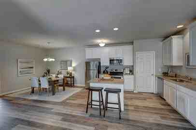 650 Mckay Way - Photo 6 of 9