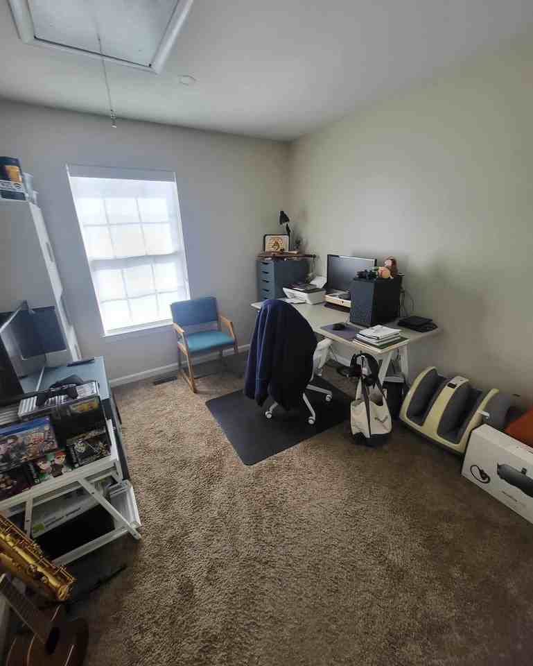 959 Woodcreek Dr - Photo 3 of 20