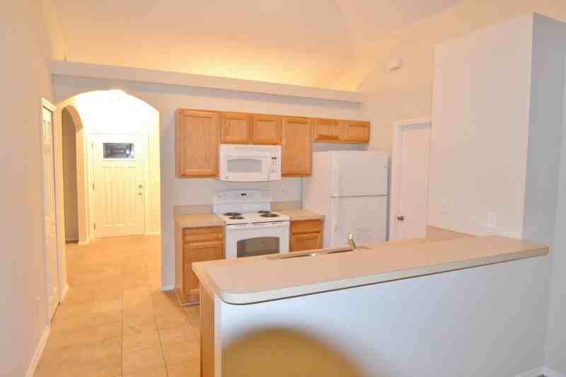 7716 Pine Fork Dr - Photo 3 of 12