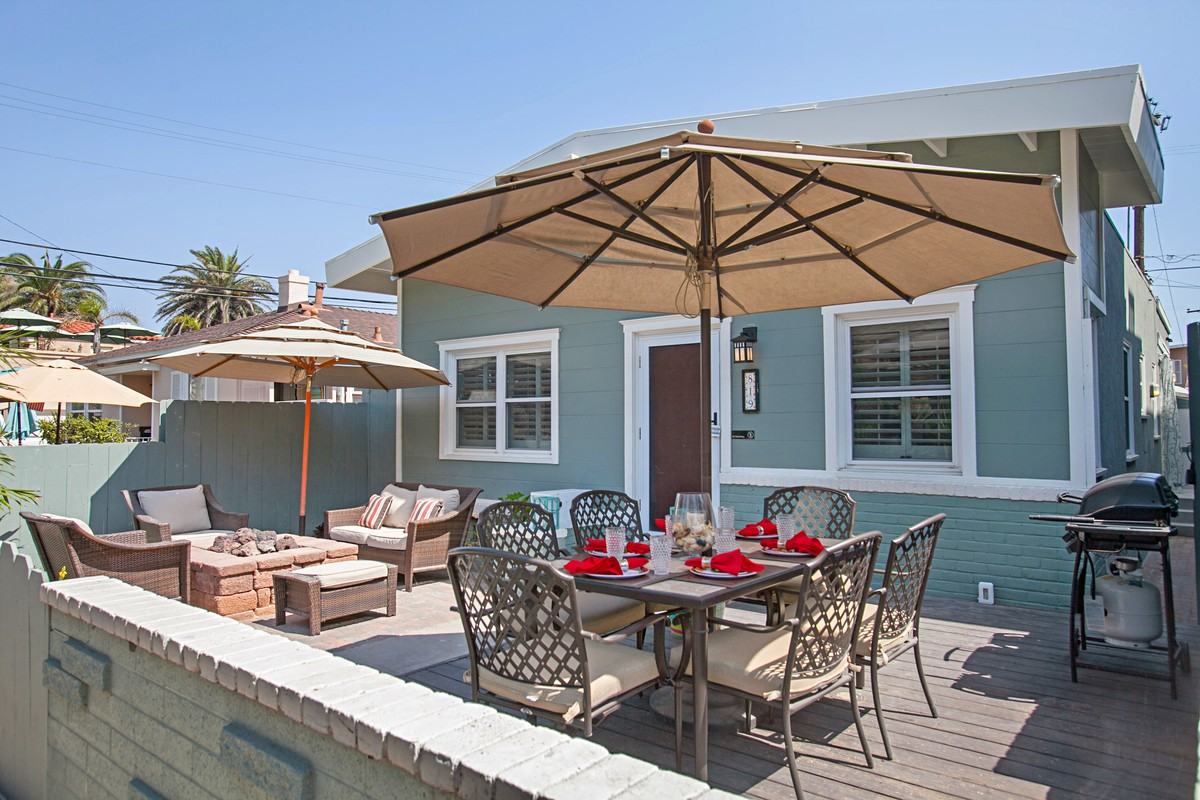 819 Dover Ct #1 - Photo 2 of 16