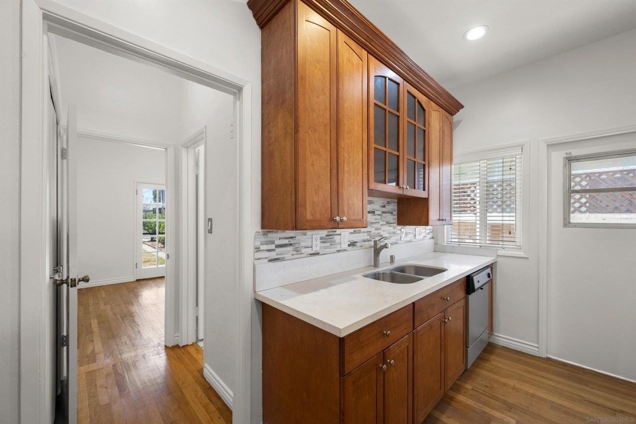 1430 Upas St #1 - Photo 2 of 20