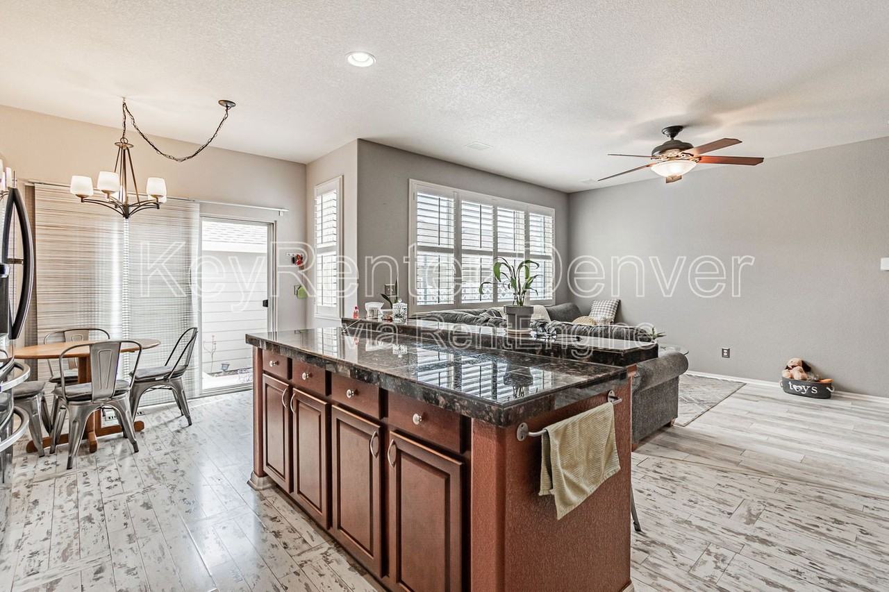 15612 E 96th Way #1A - Photo 2 of 43