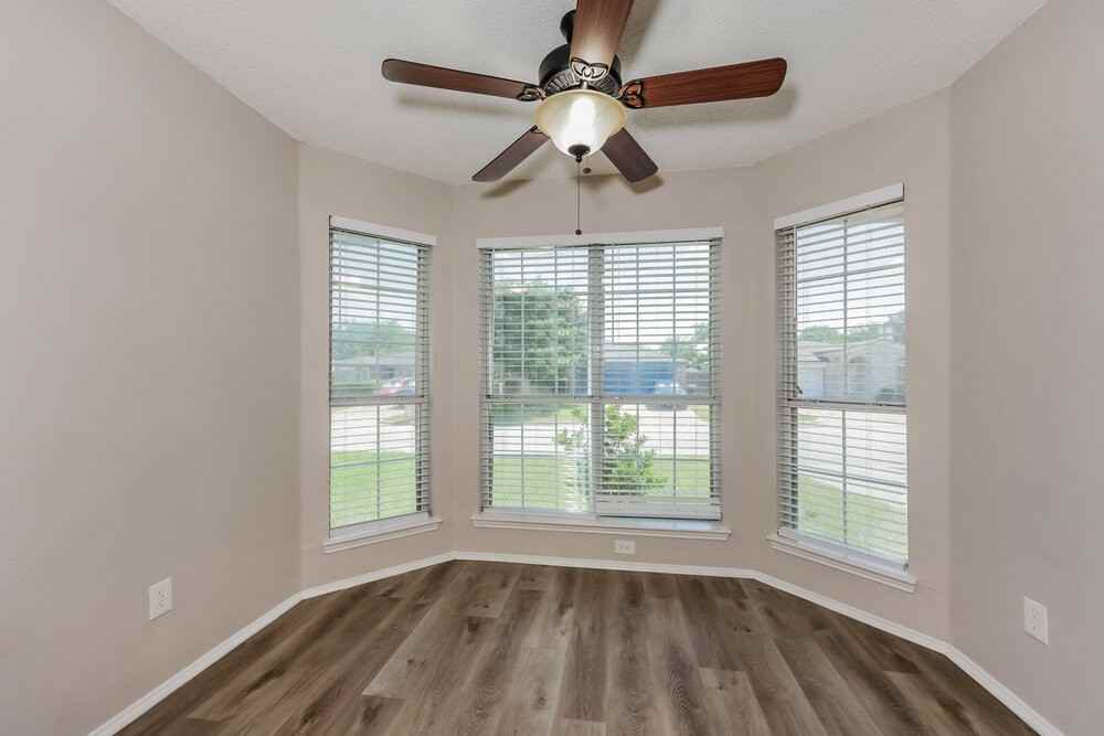5904 Heatherglen Ter - Photo 6 of 16