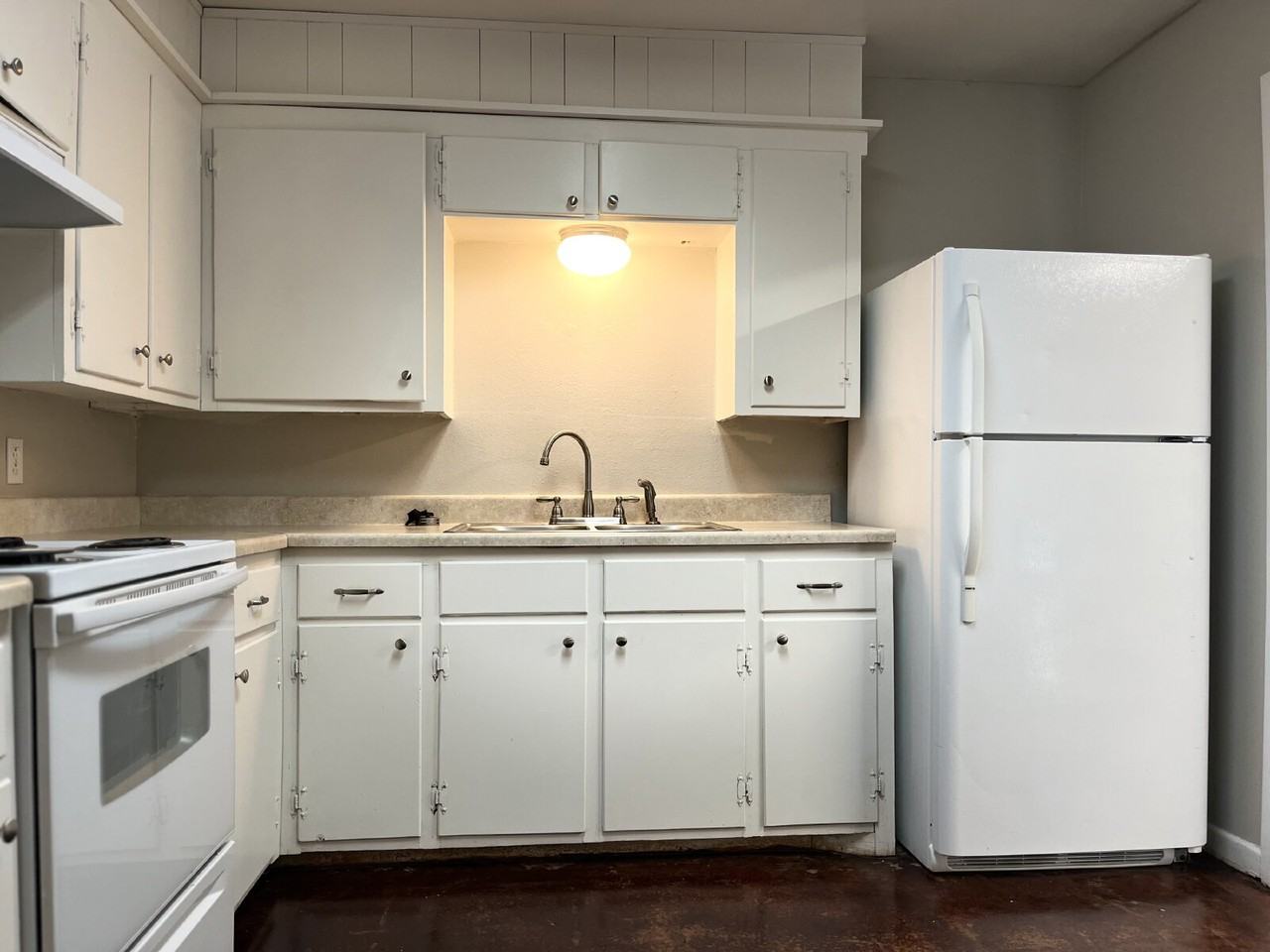 2423 22nd Pl #B - Photo 7 of 15