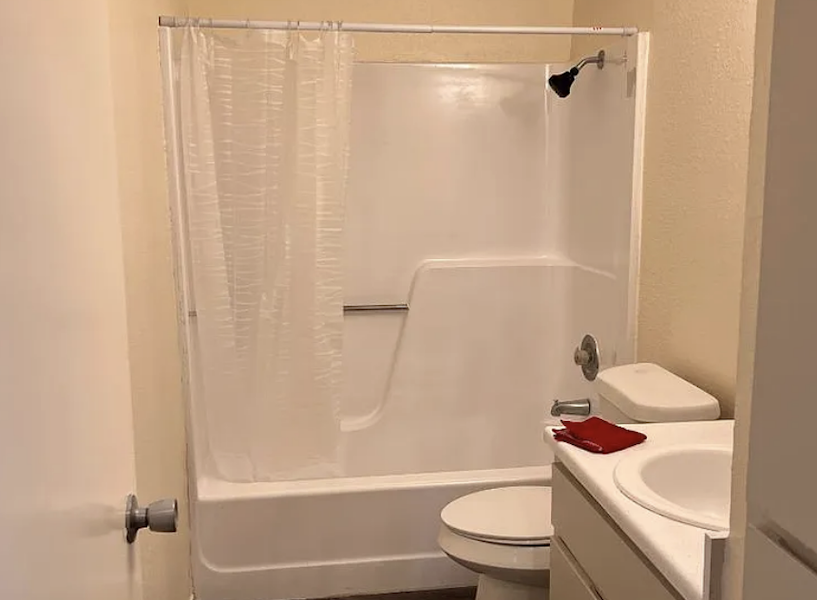 500 Burton Ave #3 - Photo 7 of 9