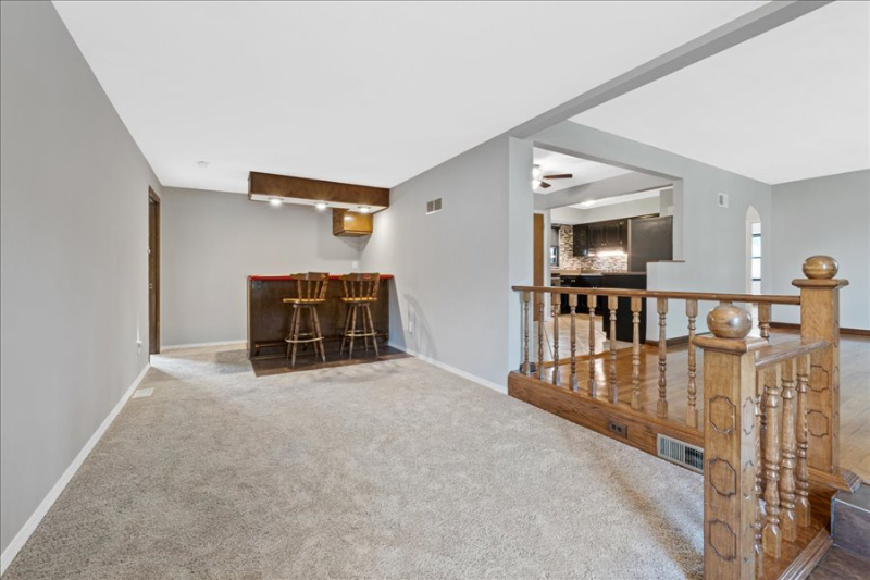 8716 New Hampshire Ave - Photo 3 of 20